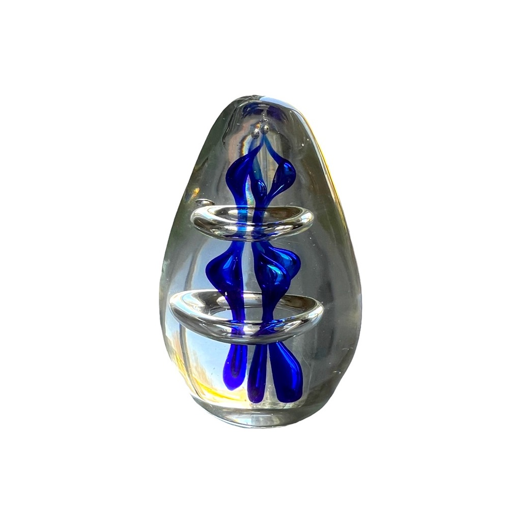 Paper weight blue swirl